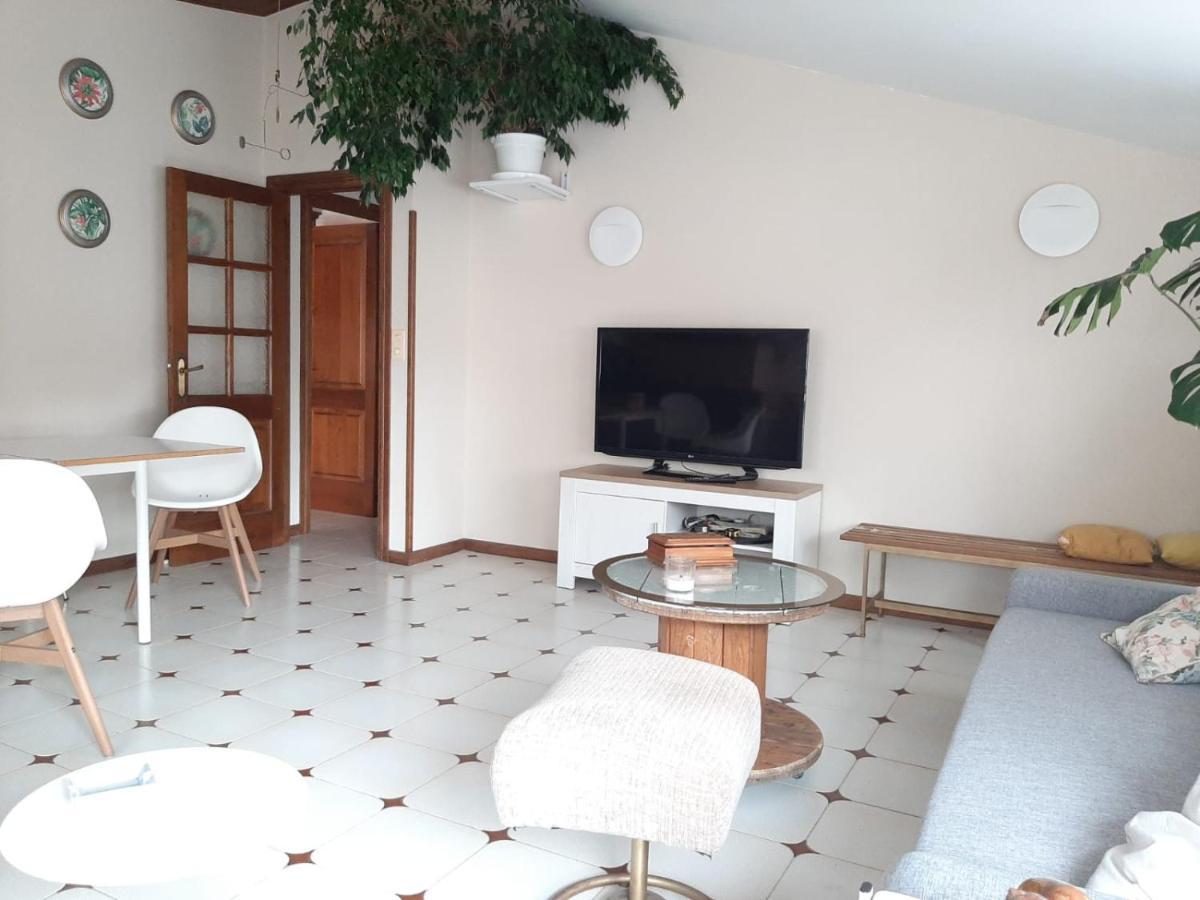 Villa Isabel 2 Llaves 阿里翁达斯 外观 照片