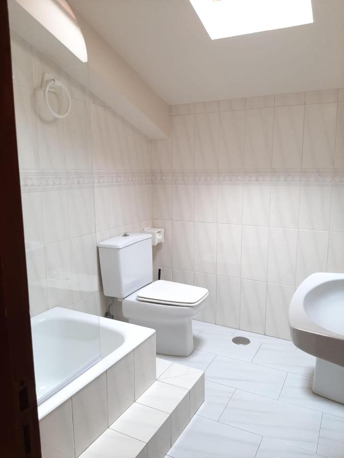 Villa Isabel 2 Llaves 阿里翁达斯 外观 照片