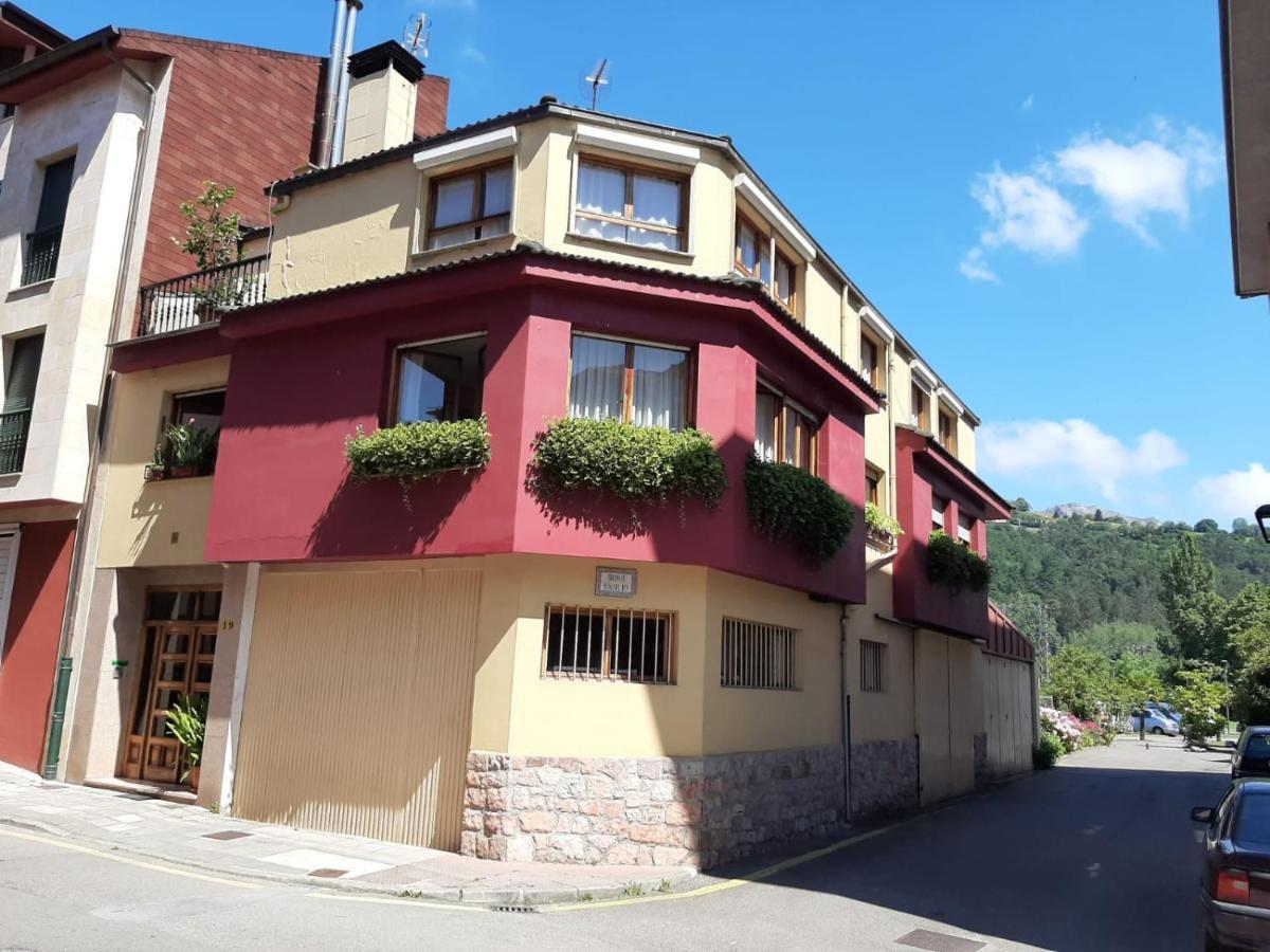Villa Isabel 2 Llaves 阿里翁达斯 外观 照片