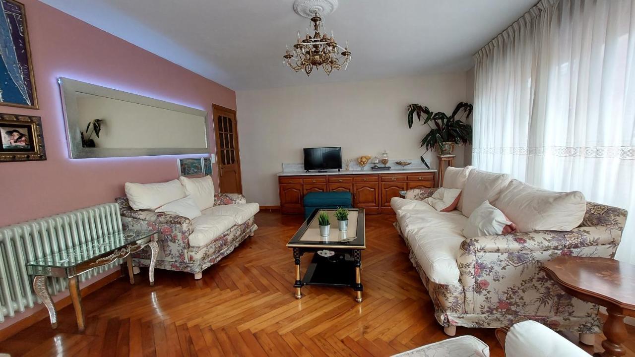 Villa Isabel 2 Llaves 阿里翁达斯 外观 照片